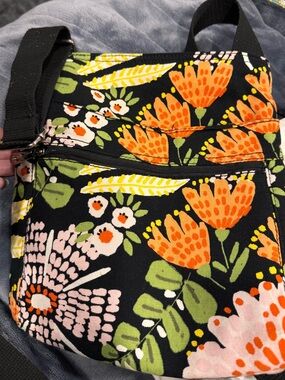 Vera Bradley Floral Quilted Crossbody Bag in Black and Orange; EUC